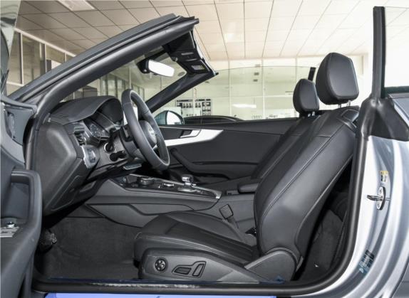奥迪A5 2019款 Cabriolet 40 TFSI 时尚型 国V 车厢座椅   前排空间
