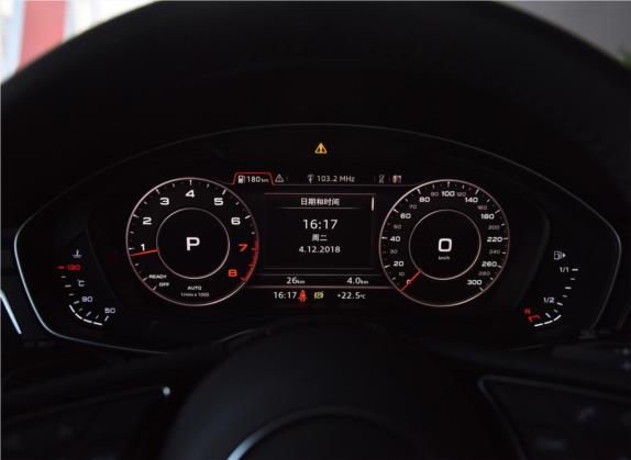 奥迪A5 2019款 Cabriolet 45 TFSI quattro 运动型 国V 中控类   仪表盘