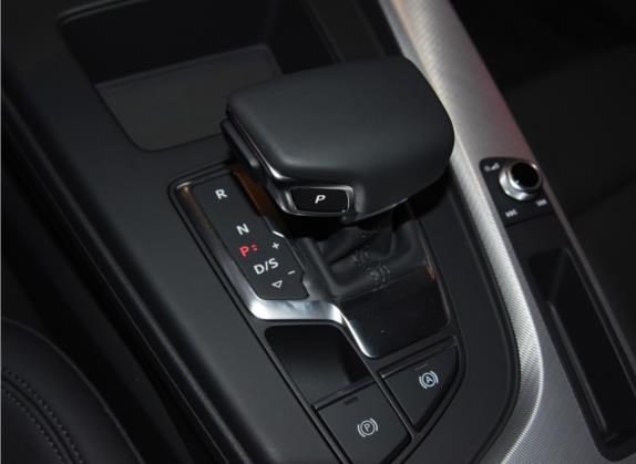 奥迪A5 2021款 Sportback 40 TFSI 时尚动感型 中控类   挡把