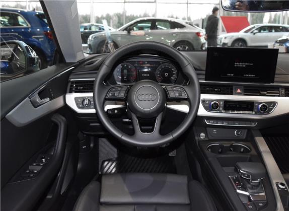 奥迪A5 2021款 Sportback 40 TFSI quattro 豪华致雅型 中控类   驾驶位