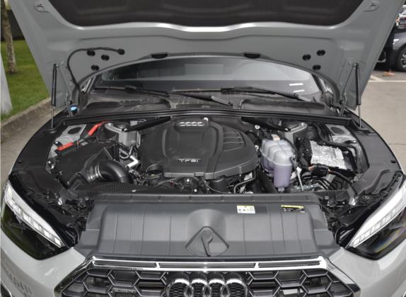 奥迪A5 2021款 Cabriolet 45 TFSI quattro 臻选动感型 其他细节类   发动机舱