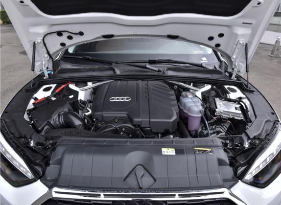 奥迪A5 2022款 Sportback 40 TFSI 时尚致雅型 其他细节类   发动机舱