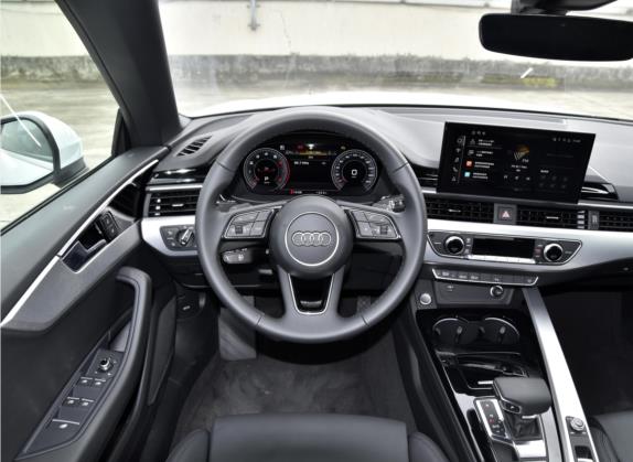 奥迪A5 2022款 Cabriolet 40 TFSI 时尚动感型 中控类   驾驶位