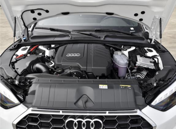 奥迪A5 2022款 Cabriolet 40 TFSI 时尚动感型 其他细节类   发动机舱