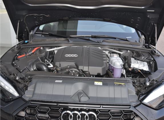 奥迪A5 2023款 Sportback 45 TFSI quattro 臻选动感型 其他细节类   发动机舱