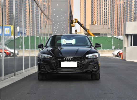 奥迪A5 2023款 Sportback 45 TFSI quattro 臻选动感型 外观   正前