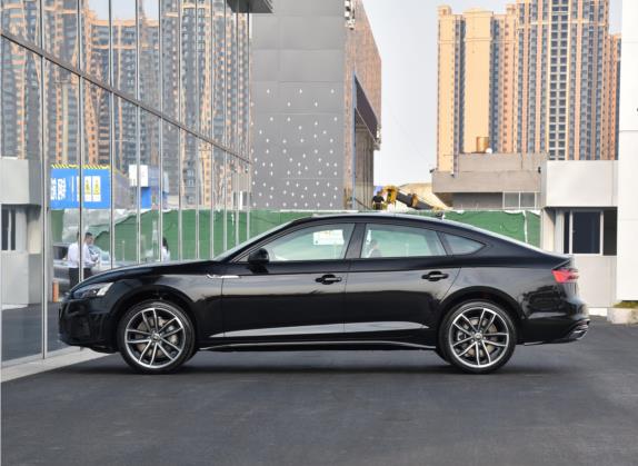 奥迪A5 2023款 Sportback 45 TFSI quattro 臻选动感型 外观   正侧