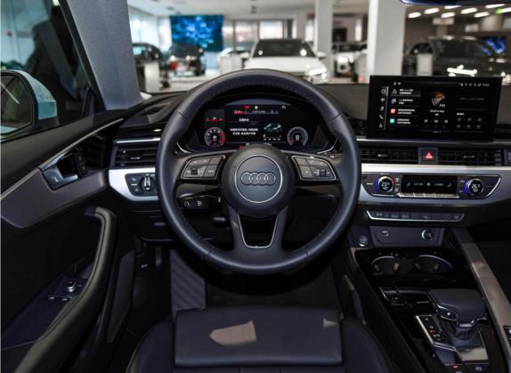 奥迪A5 2023款 Coupe 40 TFSI 时尚动感型 中控类   驾驶位