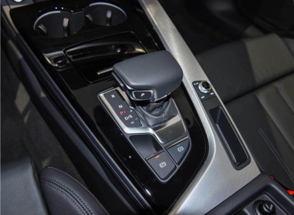奥迪A5 2023款 Coupe 40 TFSI 时尚动感型 中控类   挡把