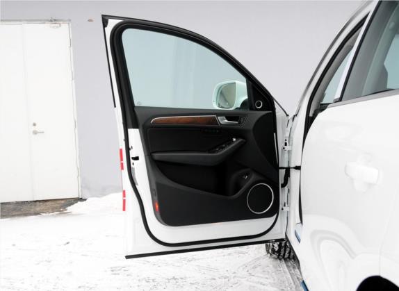奥迪Q5(进口) 2013款 40 TFSI hybrid 车厢座椅   前门板