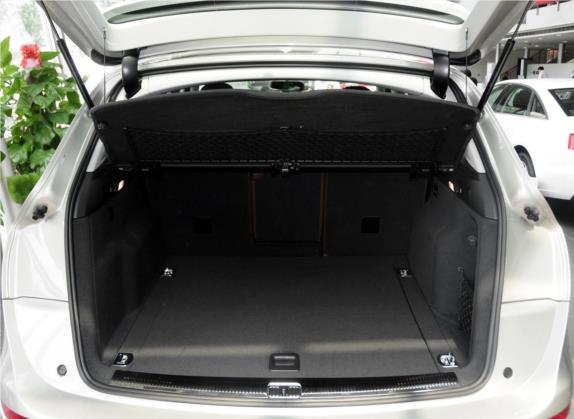 奥迪Q5(进口) 2013款 45 TFSI quattro 越野型 车厢座椅   后备厢
