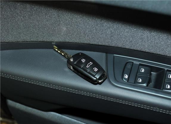 奥迪A1 2014款 30 TFSI Sportback技术型 其他细节类   钥匙