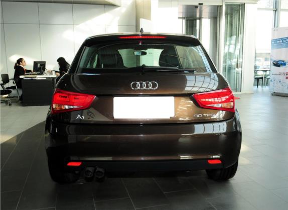 奥迪A1 2014款 30 TFSI Sportback技术型 外观   正后