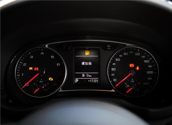奥迪A1 2014款 30 TFSI Sportback技术型 中控类   仪表盘