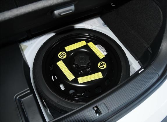 奥迪A1 2014款 30 TFSI Sportback豪华型 其他细节类   备胎