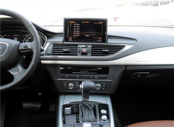 奥迪A7 2012款 2.8FSI quattro进取型 中控类   中控台