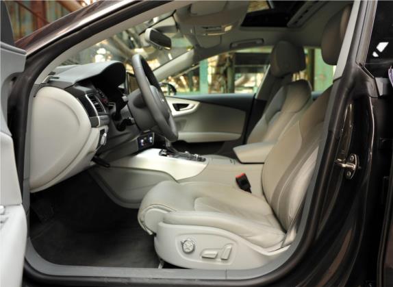 奥迪A7 2012款 3.0TFSI quattro舒适型 车厢座椅   前排空间