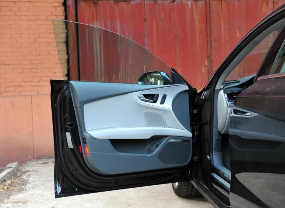 奥迪A7 2012款 3.0TFSI quattro舒适型 车厢座椅   前门板