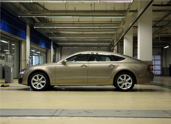 奥迪A7 2013款 30 FSI 标准型 外观   正侧