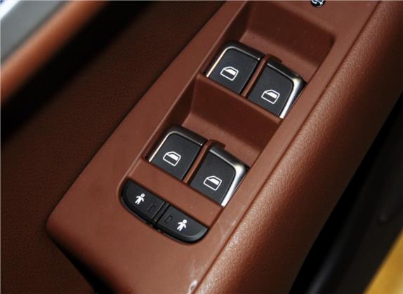 奥迪A7 2013款 30 FSI 标准型 车厢座椅   门窗控制