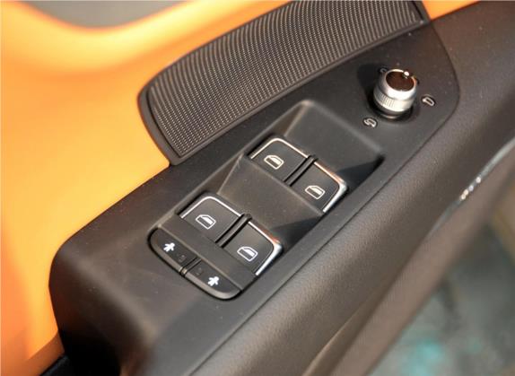 奥迪A7 2014款 35 FSI quattro 技术型 车厢座椅   门窗控制