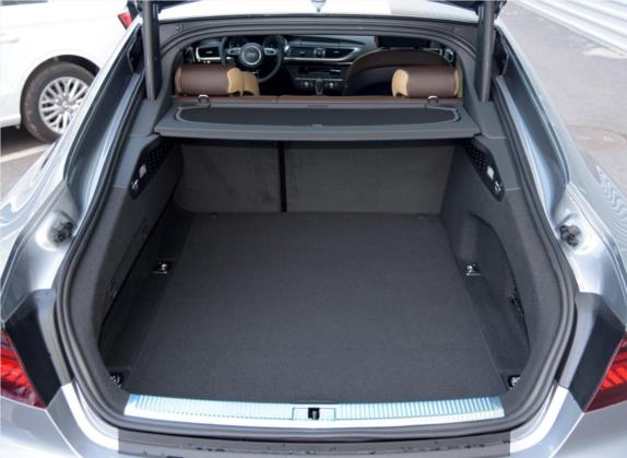 奥迪A7 2016款 50 TFSI quattro 舒适型 车厢座椅   后备厢