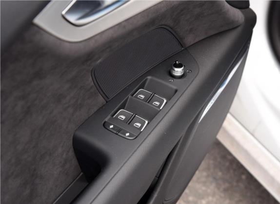 奥迪A7 2016款 40 TFSI quattro 技术型 车厢座椅   门窗控制