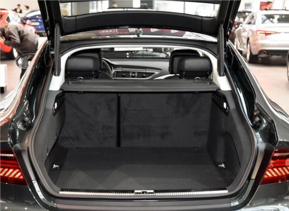 奥迪A7 2017款 40 TFSI 进取型 车厢座椅   后备厢
