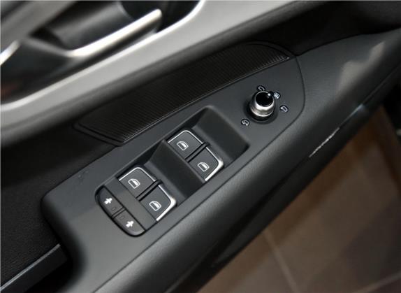奥迪A7 2017款 40 TFSI 进取型 车厢座椅   门窗控制