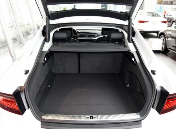 奥迪A7 2017款 40 TFSI quattro 技术型 车厢座椅   后备厢