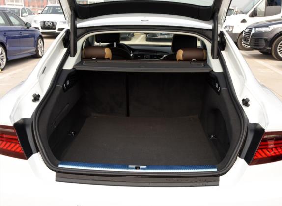 奥迪A7 2017款 50 TFSI quattro 舒适型 车厢座椅   后备厢