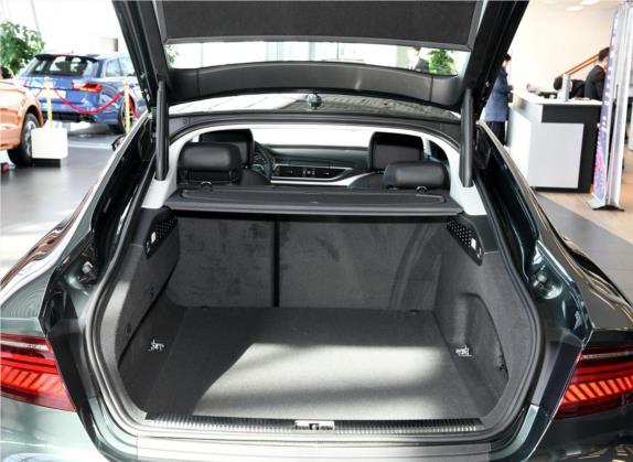 奥迪A7 2018款 35 TFSI 时尚型 车厢座椅   后备厢