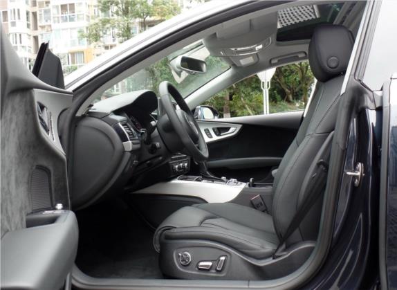 奥迪A7 2018款 40 TFSI quattro 技术型 车厢座椅   前排空间