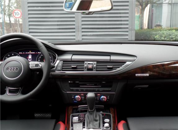 奥迪A7 2018款 50 TFSI quattro 舒适型 中控类   中控台