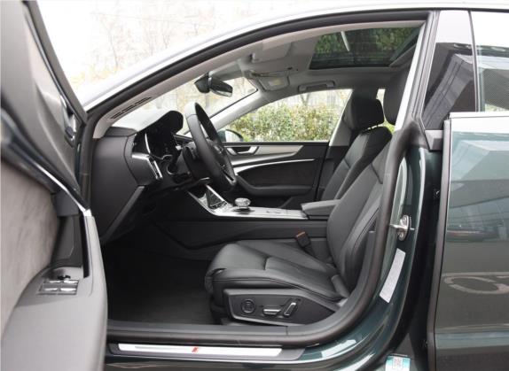 奥迪A7 2019款 55 TFSI quattro 动感型 车厢座椅   前排空间
