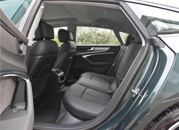奥迪A7 2019款 55 TFSI quattro 动感型 车厢座椅   后排空间