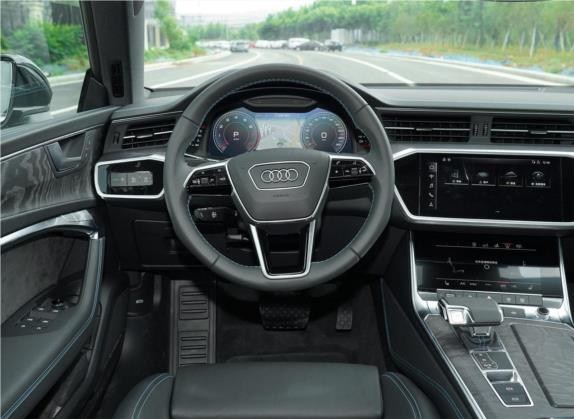 奥迪A7 2020款 45 TFSI 专享型 中控类   驾驶位