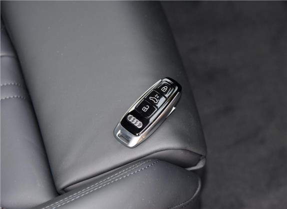 奥迪A7 2021款 45 TFSI 专享型 其他细节类   钥匙