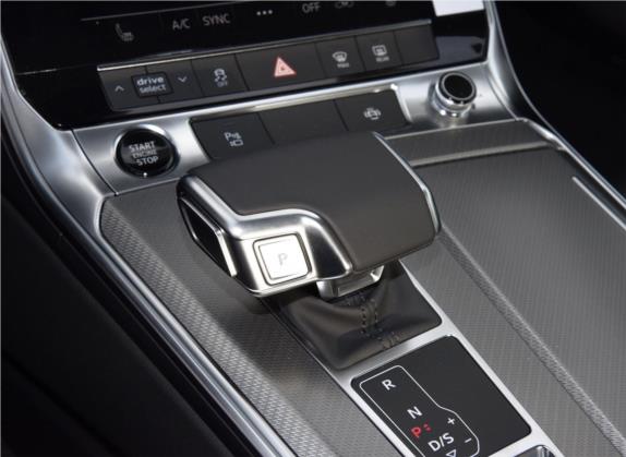 奥迪A7 2021款 45 TFSI 专享型 中控类   挡把