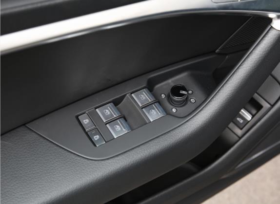 奥迪A7 2022款 40 TFSI 豪华型 车厢座椅   门窗控制