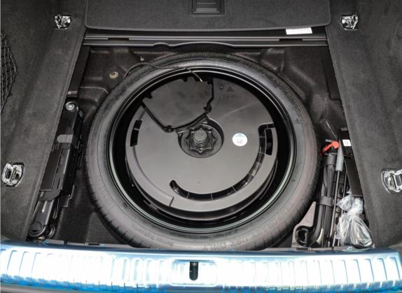 奥迪A7 2023款 55 TFSI quattro 尊享型 其他细节类   备胎