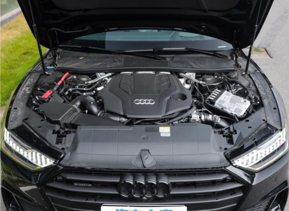 奥迪A7 2023款 55 TFSI quattro 尊享型 其他细节类   发动机舱