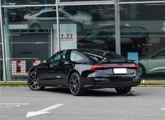 奥迪A7 2023款 55 TFSI quattro 尊享型 外观   斜后