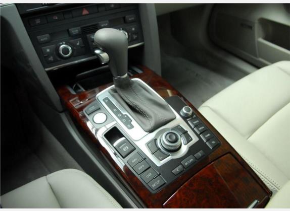 奥迪A6L 2009款 2.8 FSI 豪华型 中控类   挡把