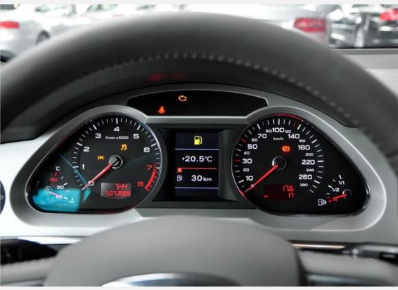 奥迪A6L 2010款 2.0 TFSI 手动标准型 中控类   仪表盘