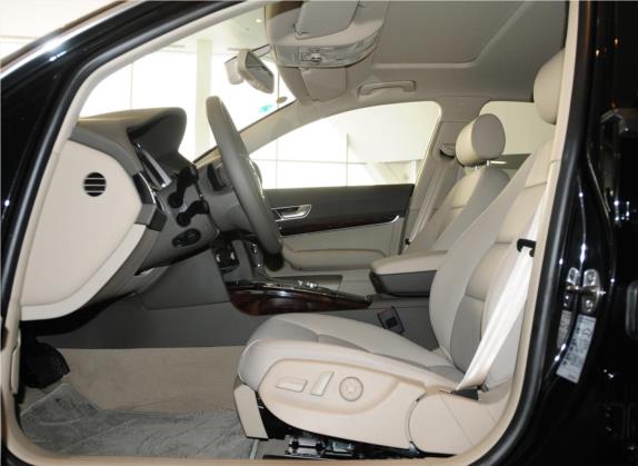 奥迪A6L 2010款 2.8 FSI 豪华型 车厢座椅   前排空间