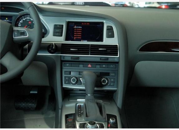 奥迪A6L 2010款 2.0 TFSI 自动标准型 中控类   中控台