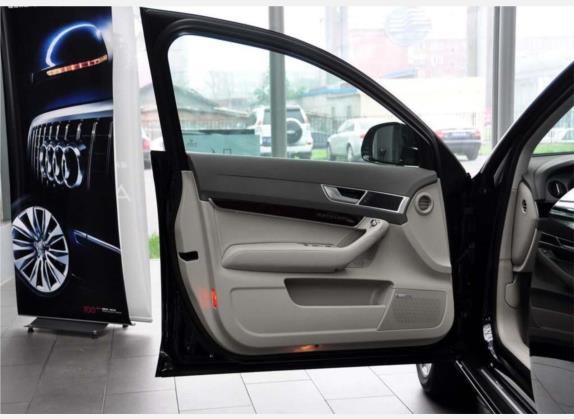 奥迪A6L 2010款 2.4L 豪华型 车厢座椅   前门板