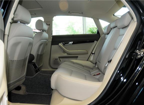 奥迪A6L 2011款 2.8 FSI 舒适型 车厢座椅   后排空间