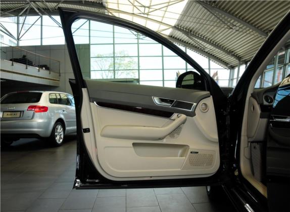 奥迪A6L 2011款 2.8 FSI 舒适型 车厢座椅   前门板